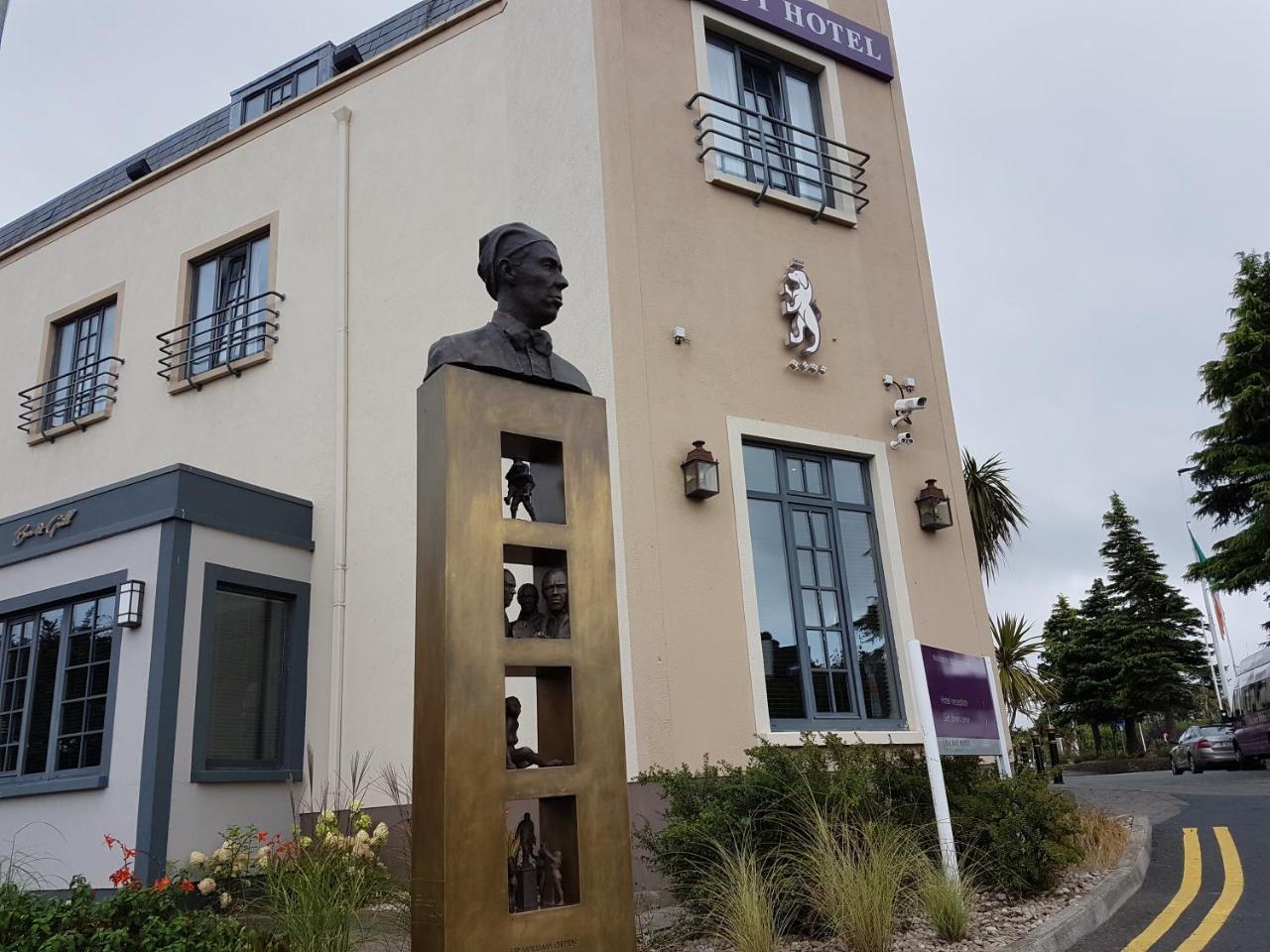 Talbot Hotel Stillorgan Dublin Exterior photo